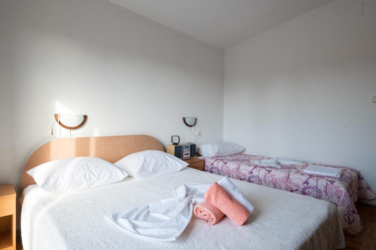 Ražanac Marina'S Apartments מראה חיצוני תמונה