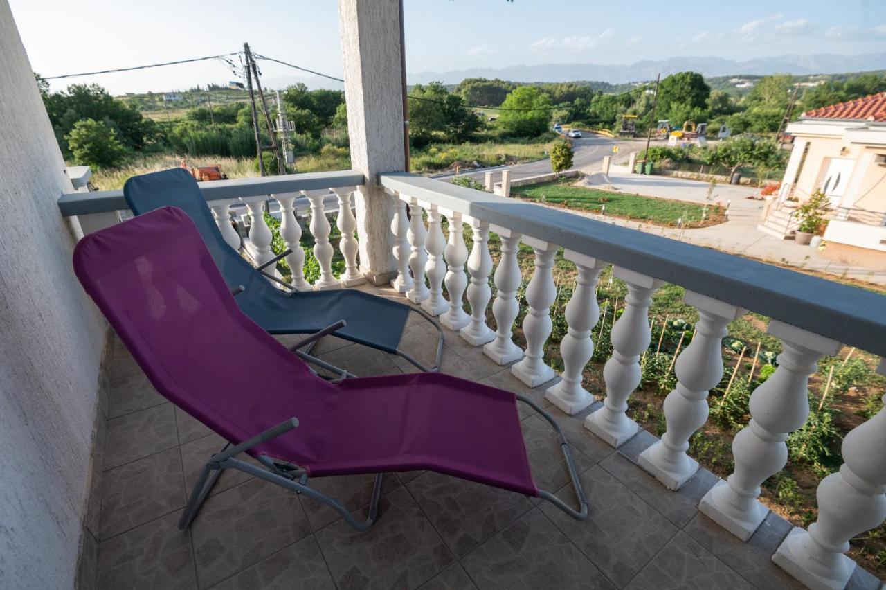 Ražanac Marina'S Apartments מראה חיצוני תמונה