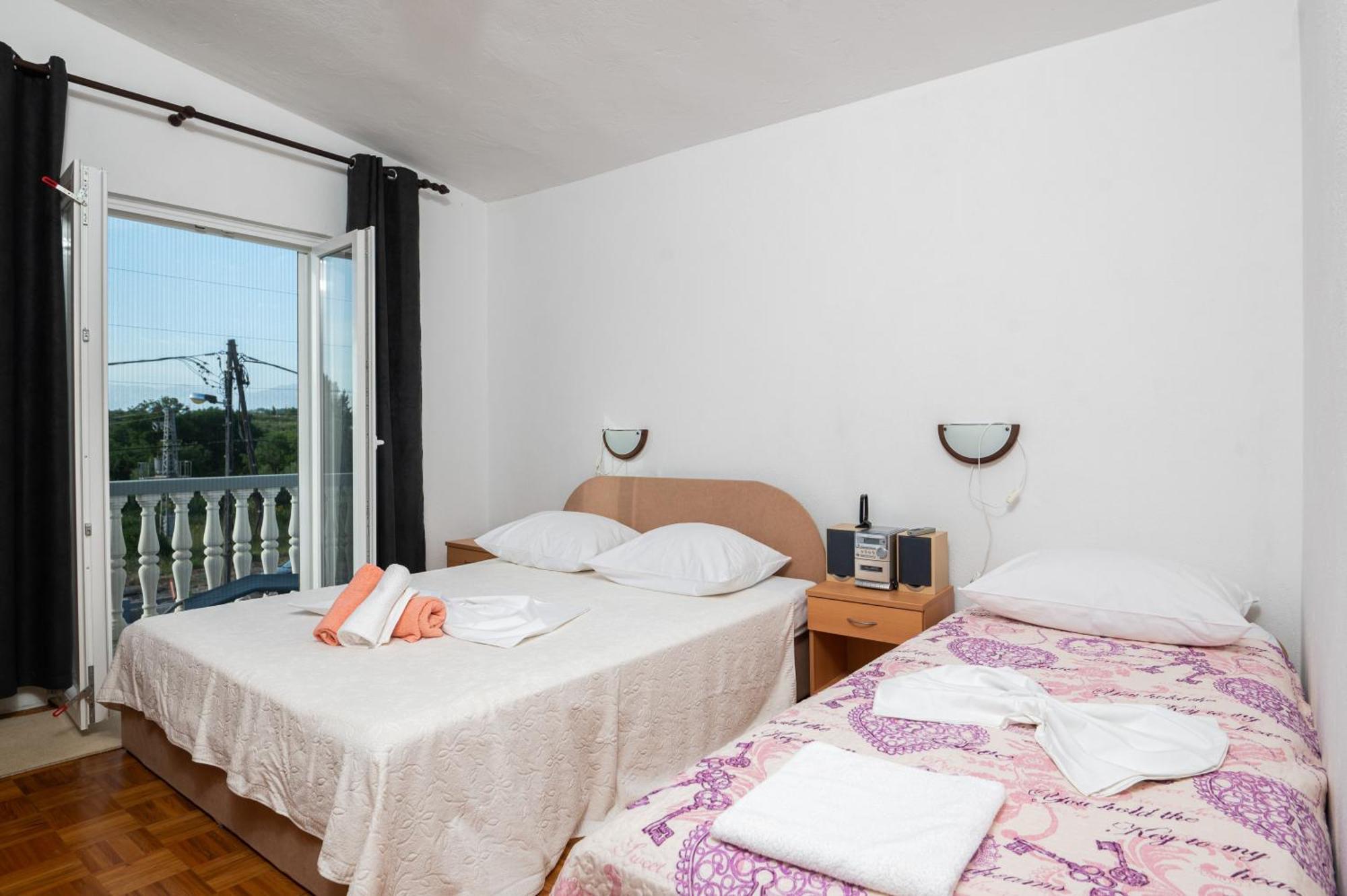 Ražanac Marina'S Apartments חדר תמונה